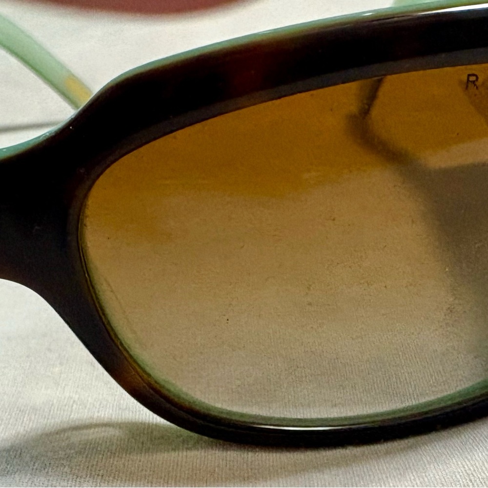 Ralph Lauren Brown and Green Sunglasses with Vintage-Inspired Design - Picture 10 of 16